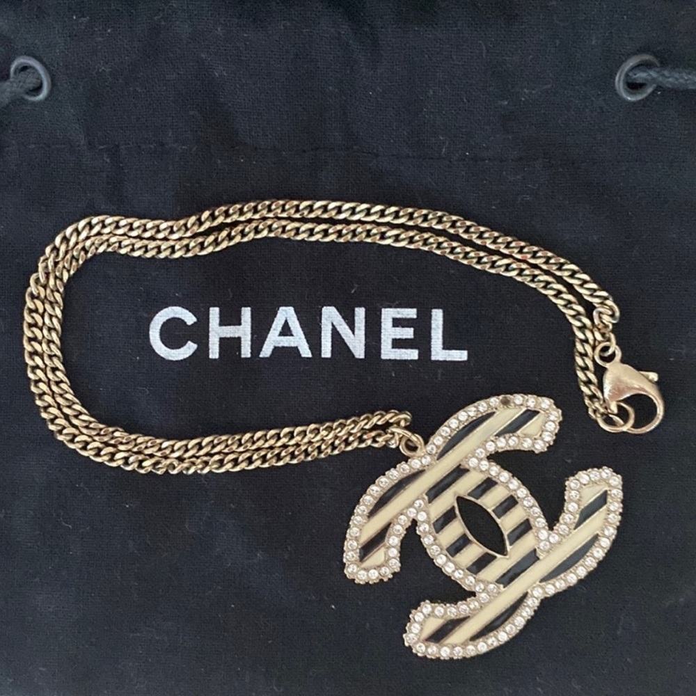 Chanel necklace Crystal Enamel striped large CC - Picture 4 of 10